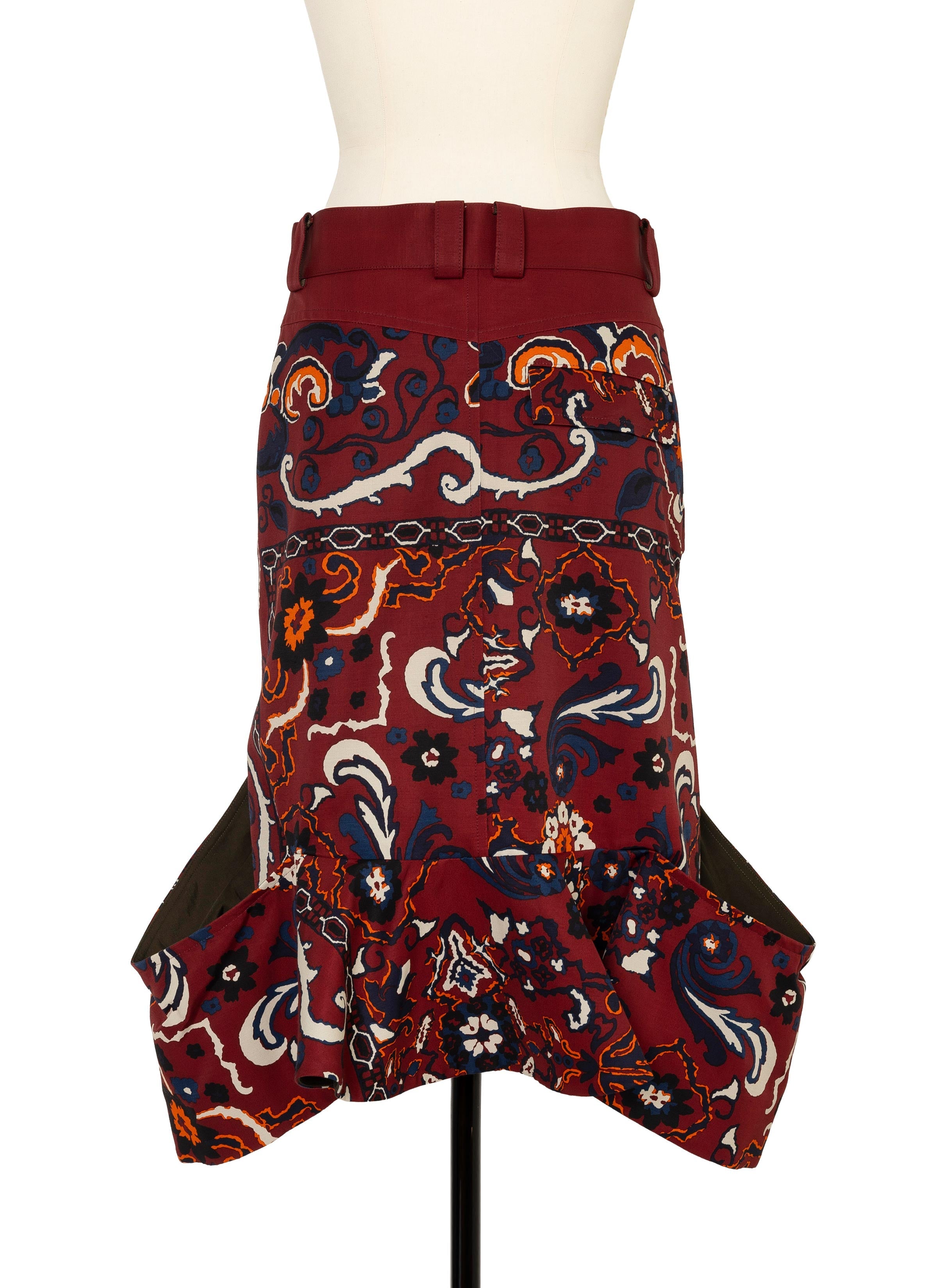 floral-print-skirt