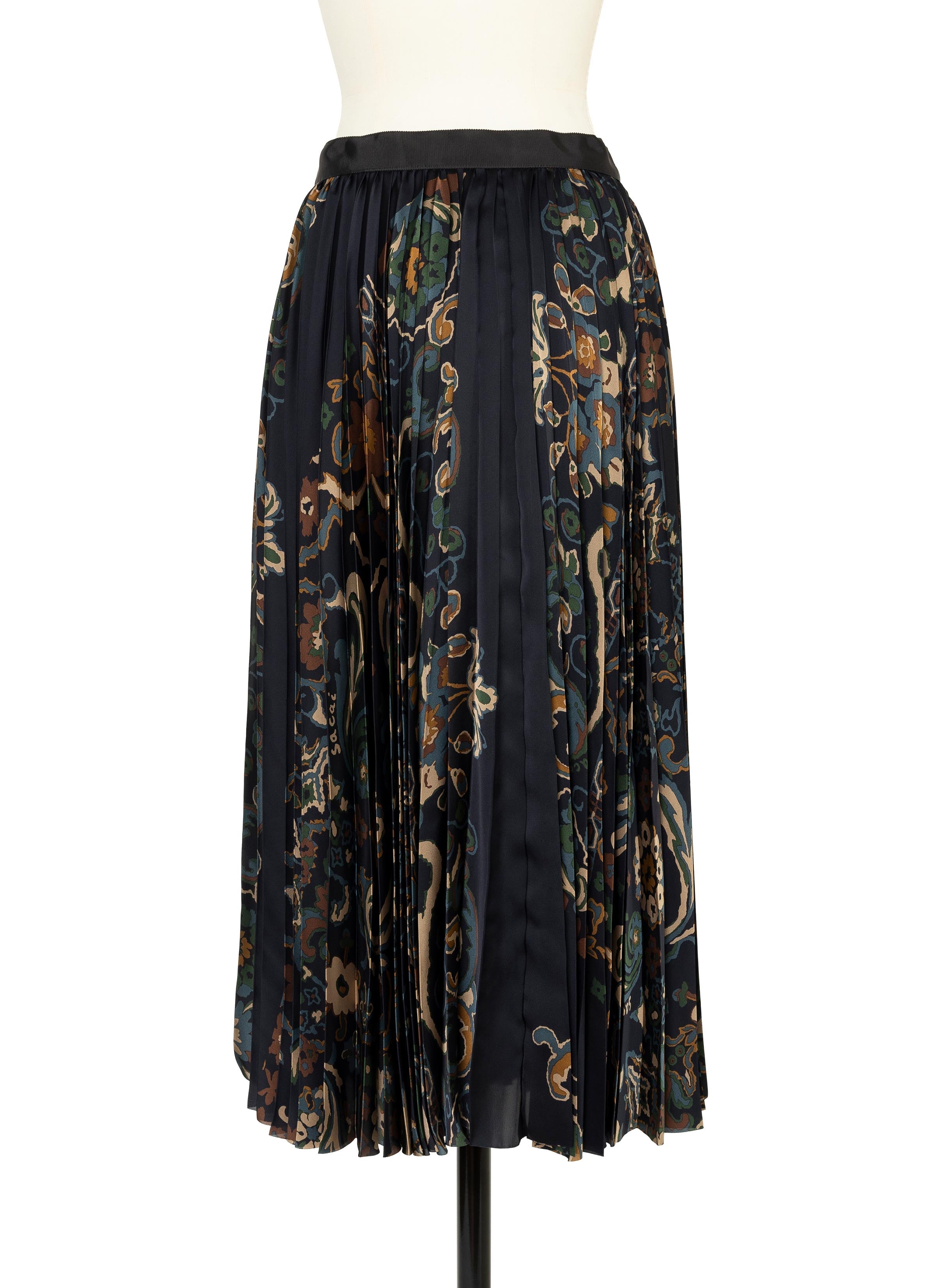 floral-print-skirt