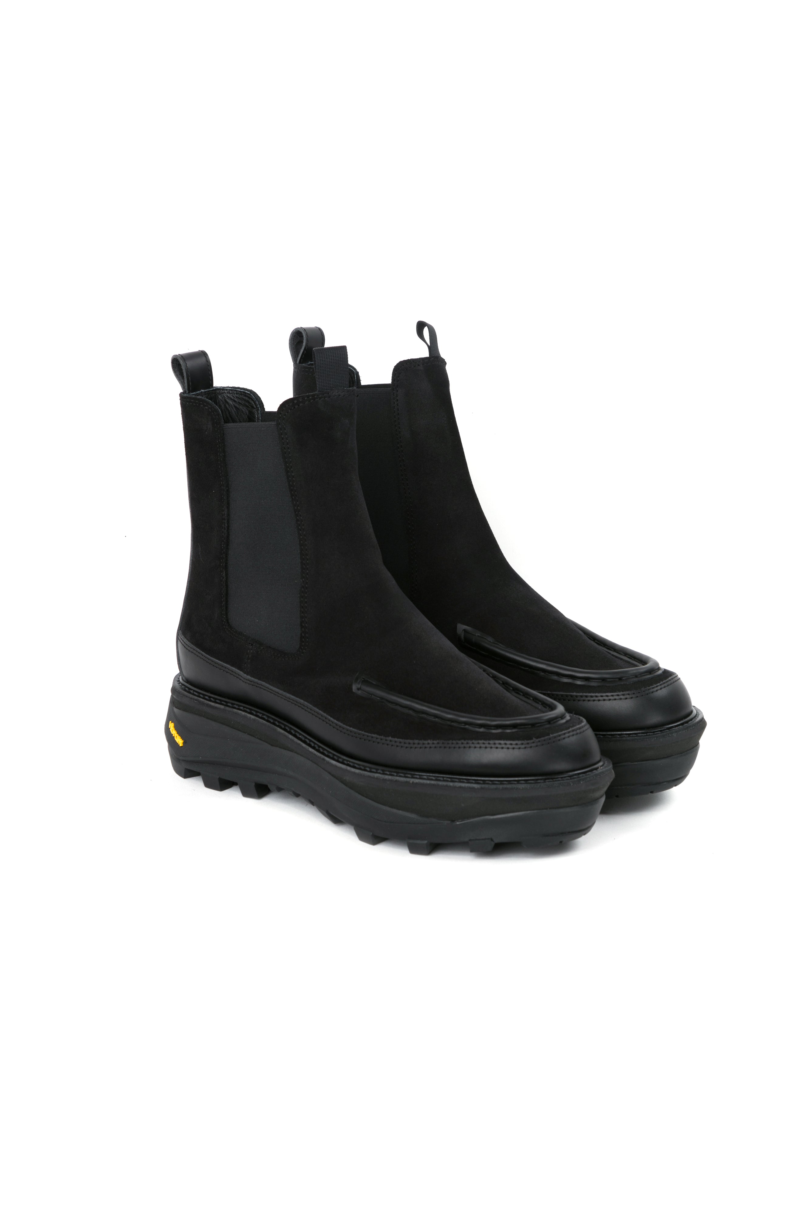 U-tip Chelsea Boots