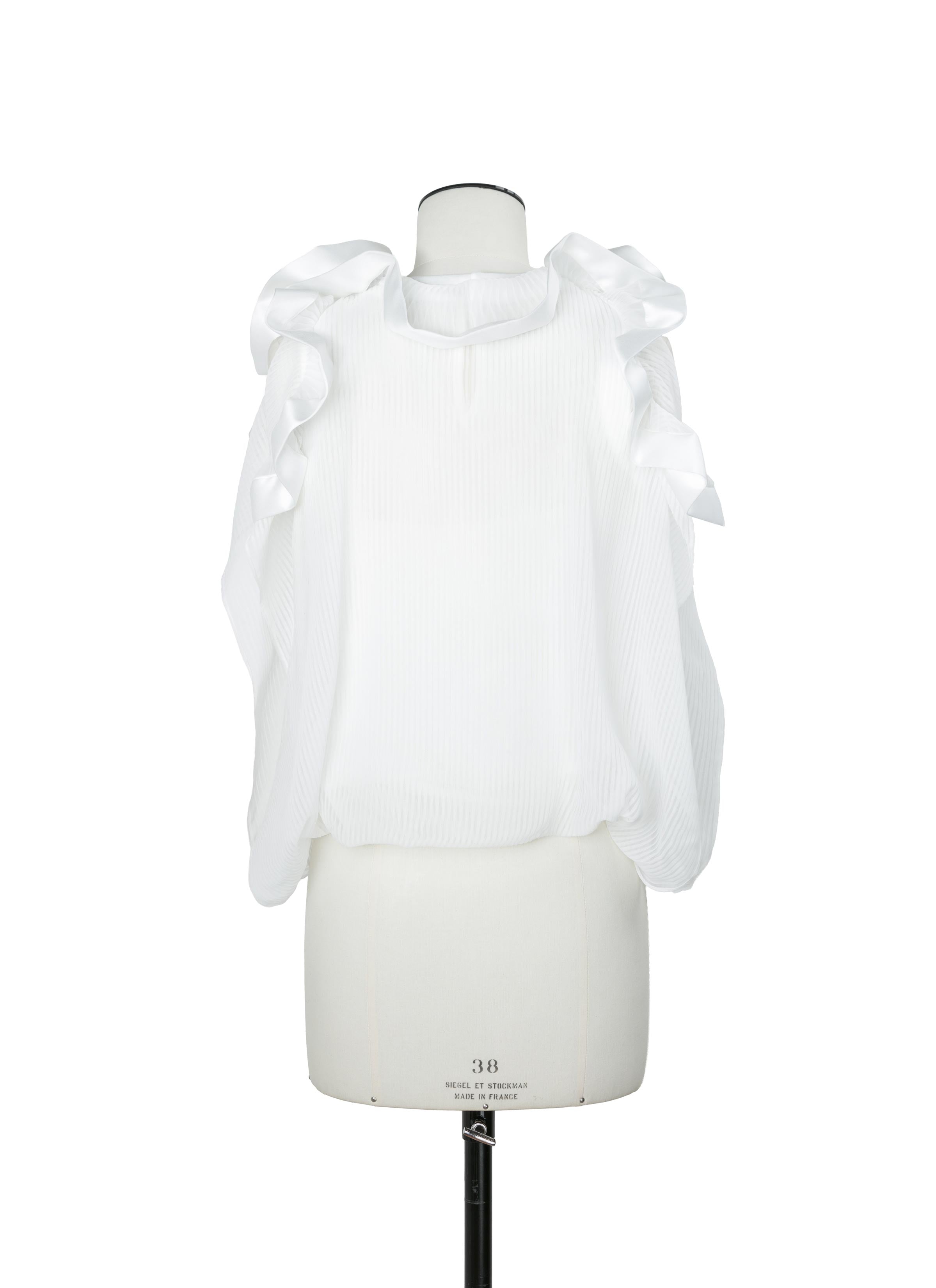 Satin x Chiffon Embroidery Pullover