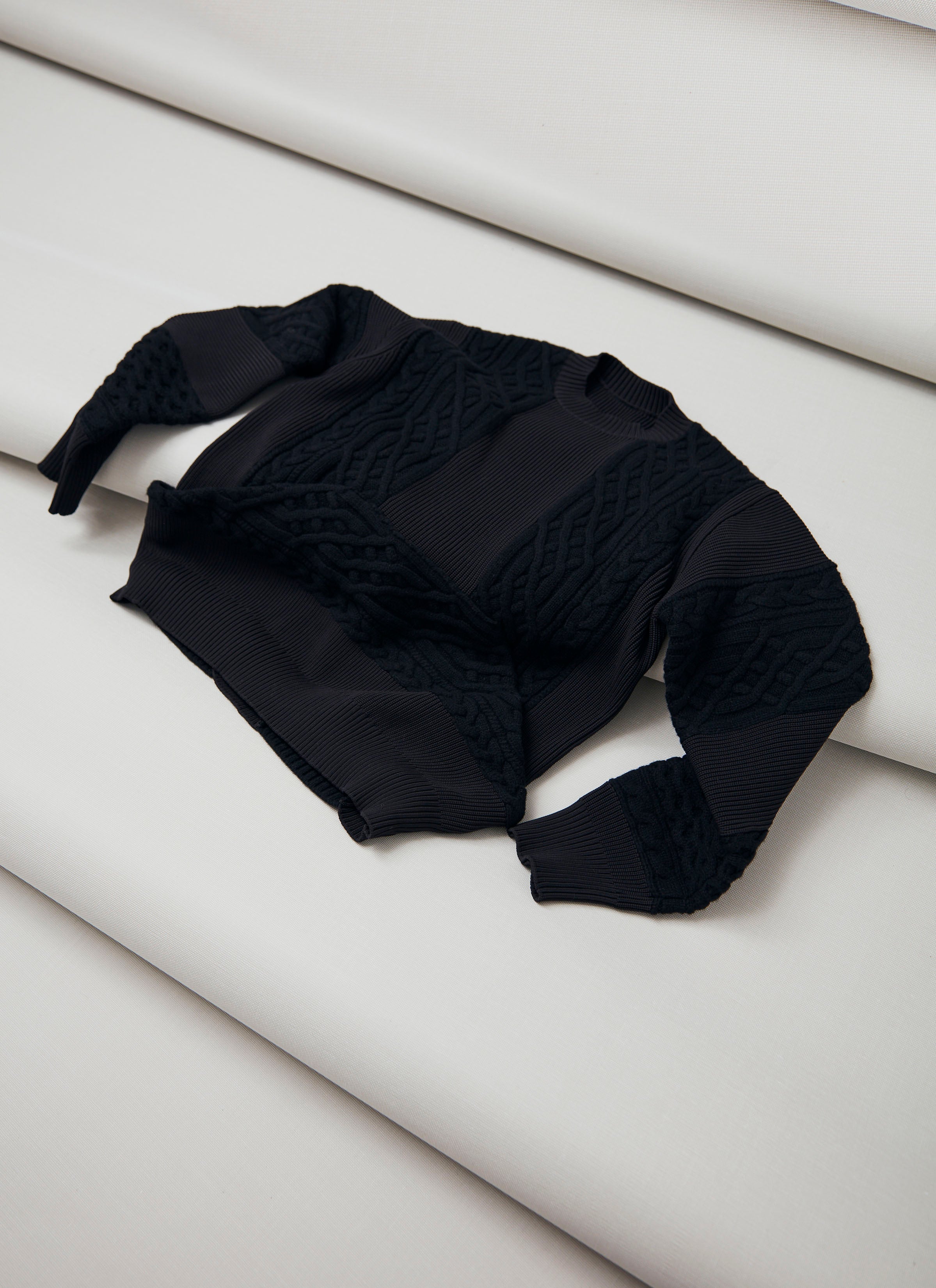 Wool Knit Pullover