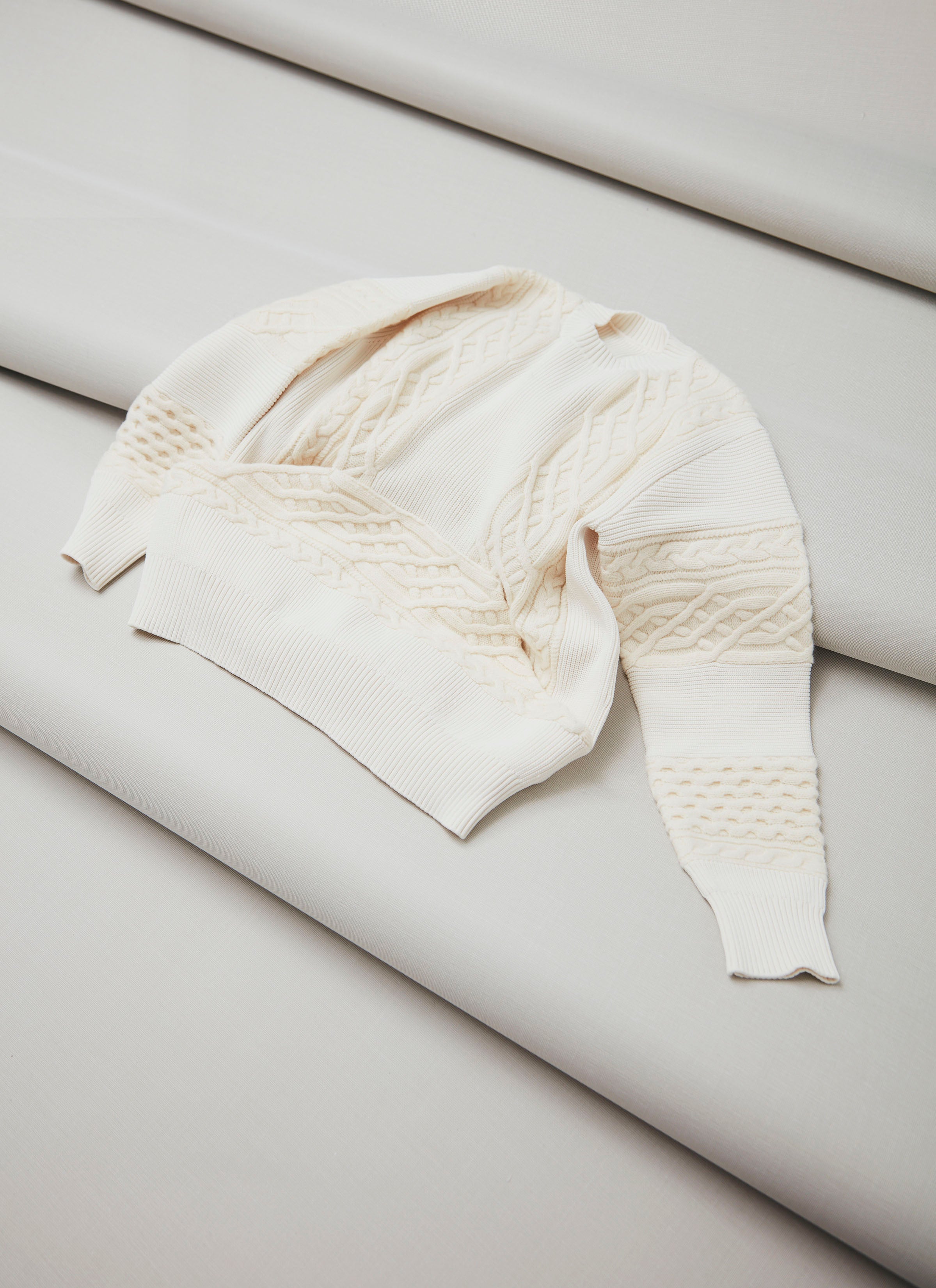 Wool Knit Pullover
