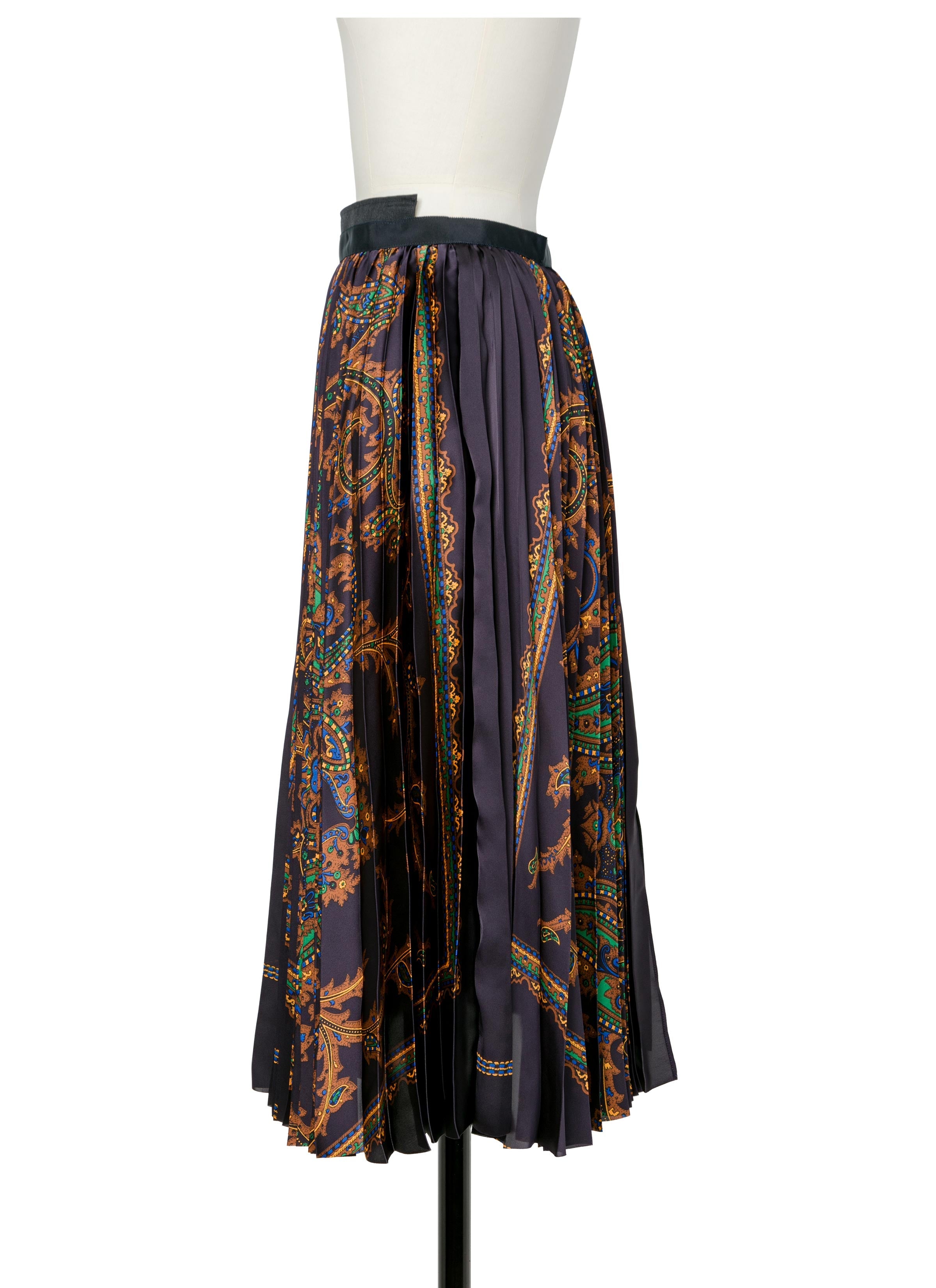 suiting-x-paisley-print-skirt