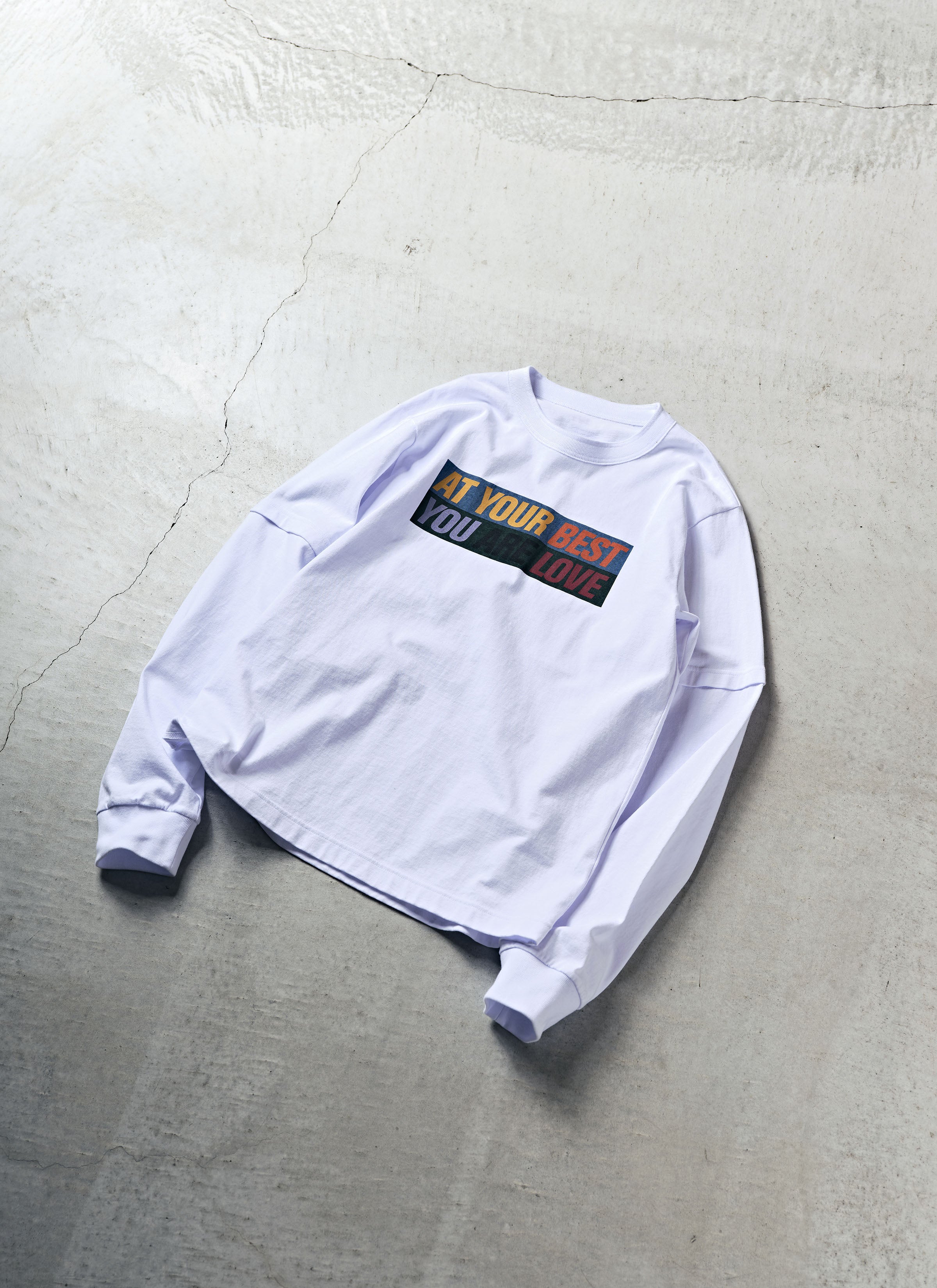 sacai x KAWS / Flock Print Long Sleeve Tee おまけ ステッカー付き