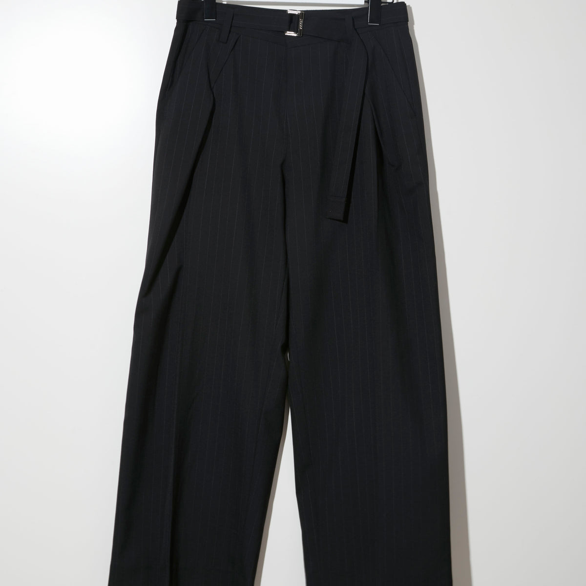 Chalk Stripe Pants | sacai Official Store サカイ オフィシャル