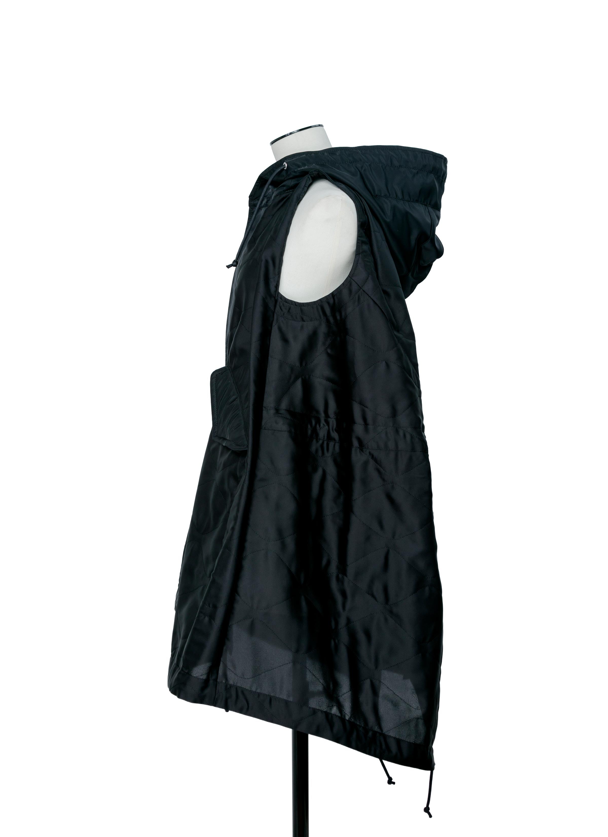 Quilted Satin Hooded Vest | sacai Official Store サカイ オフィシャル