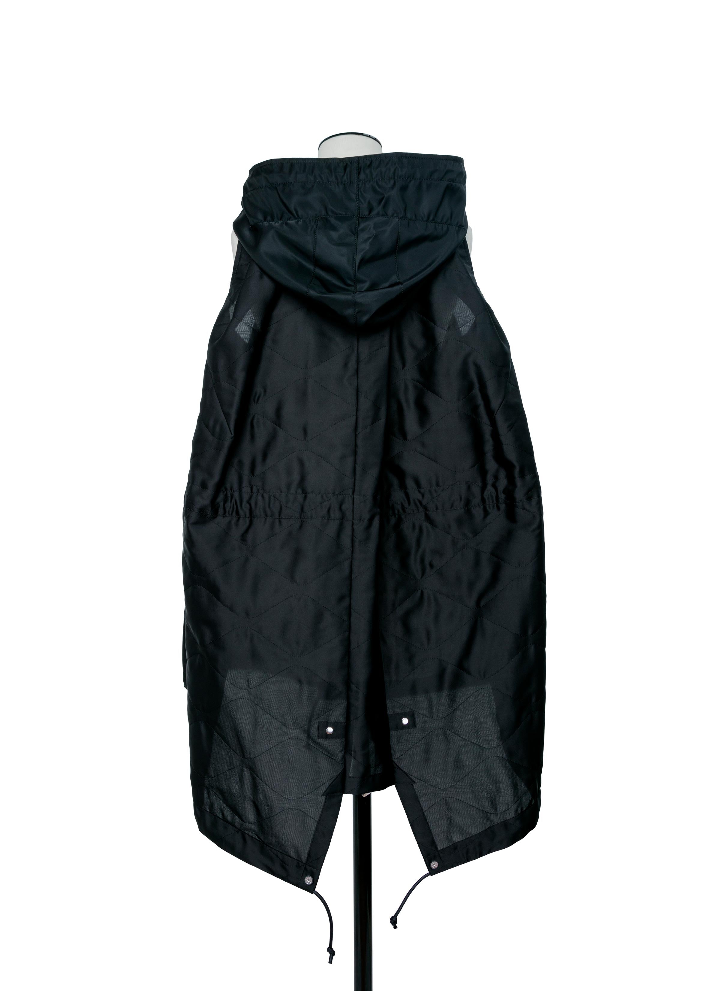 sacai Nylon Twill Hoodie Vest 1サイズ Quilted Satin Hooded Vest | sacai Official Store サカイ オフィシャル