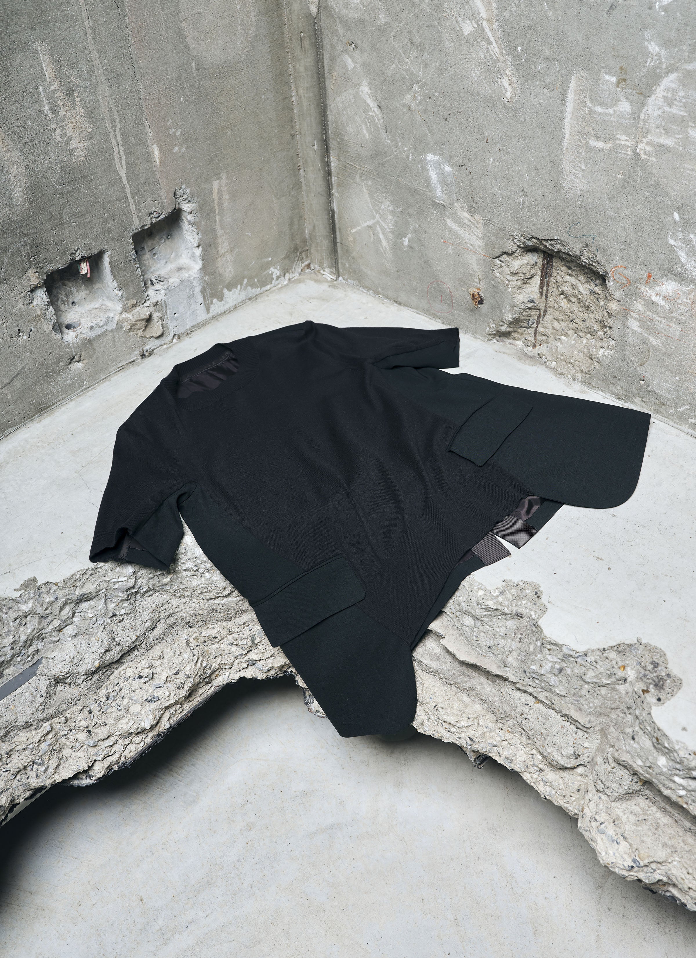 NEW ARRIVAL – ページ 2 | sacai Official Store サカイ オフィシャル