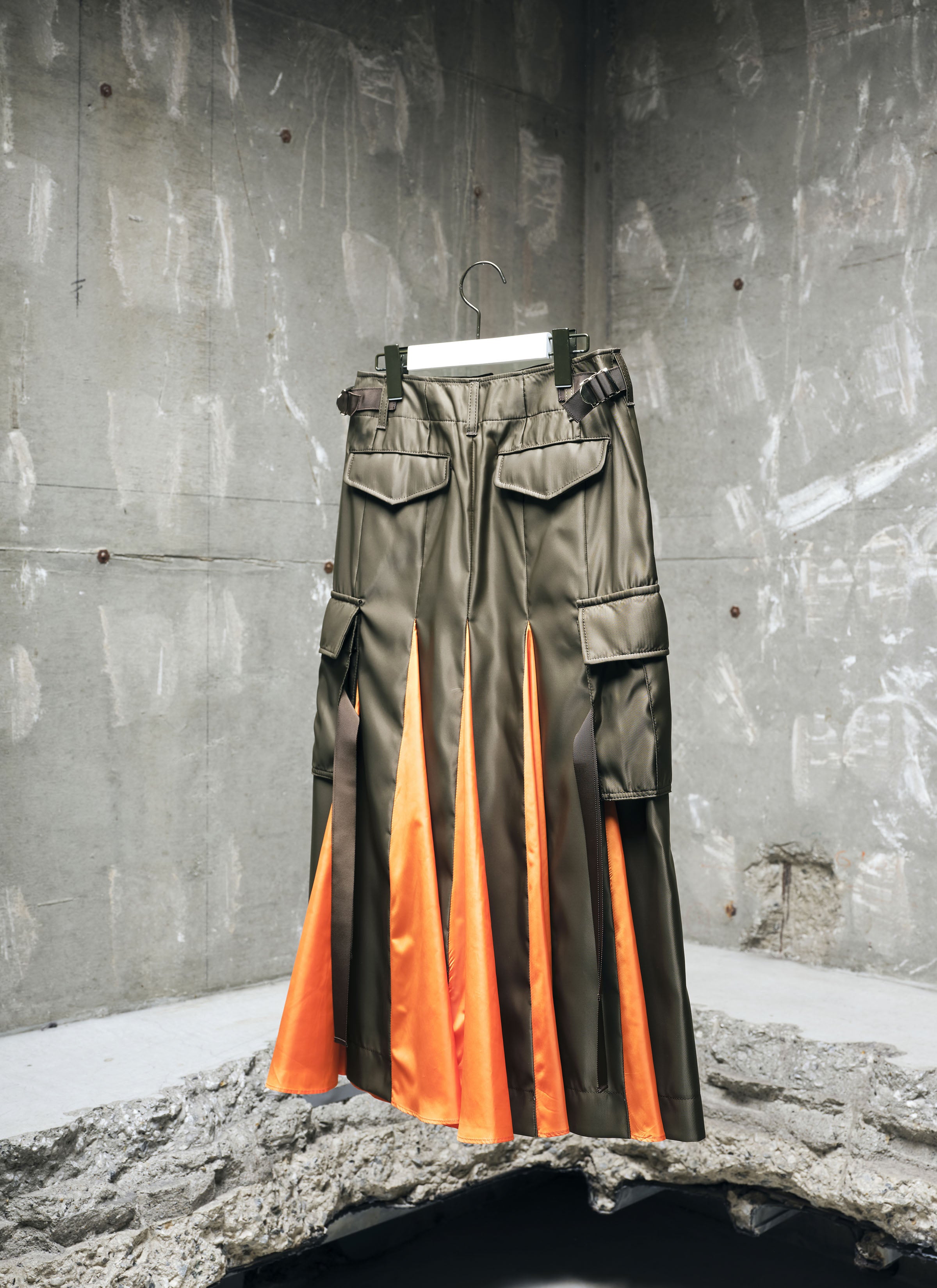 Nylon Twill Skirt | sacai Official Store サカイ オフィシャル