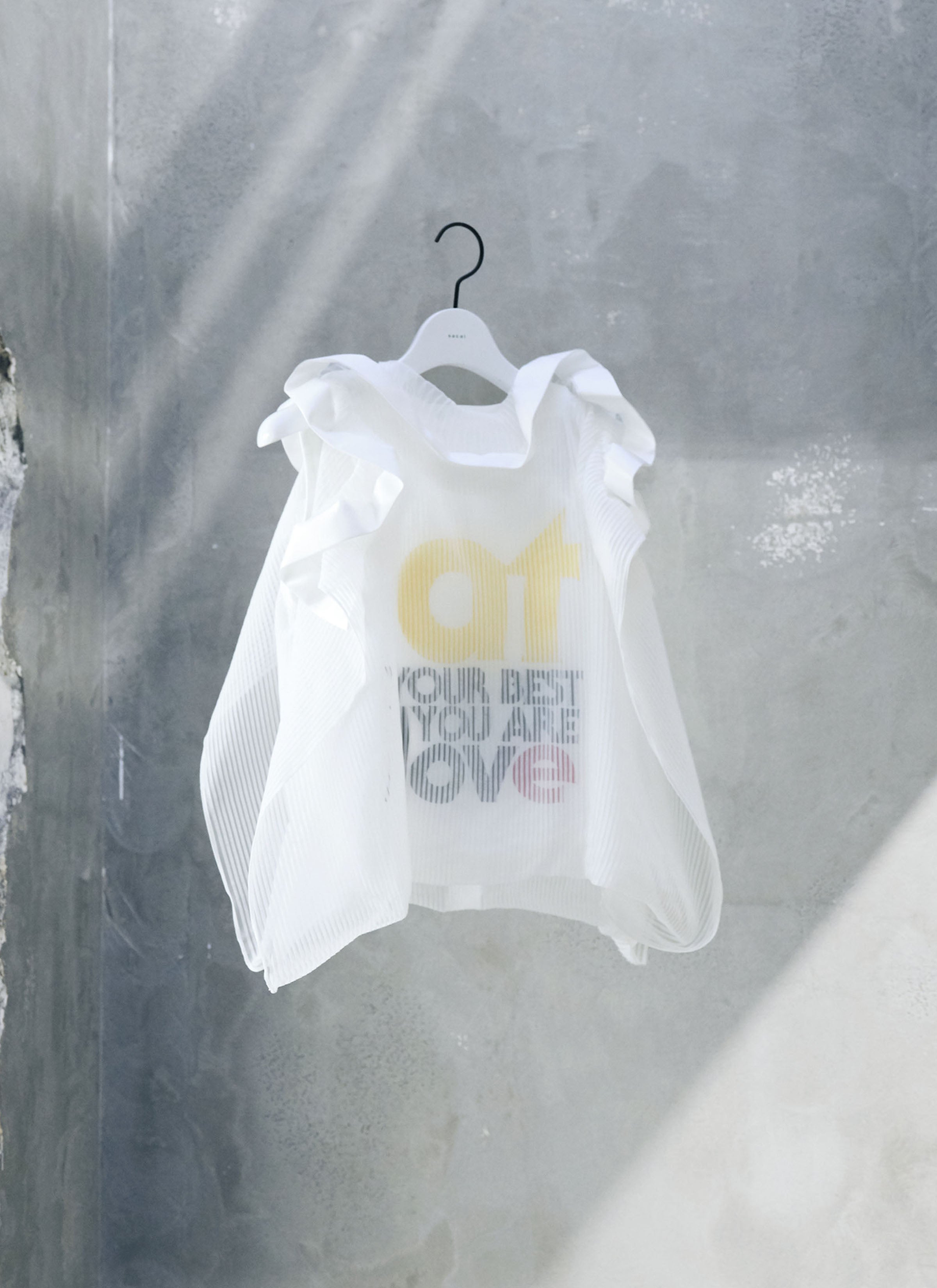 Satin x Chiffon Embroidery Pullover