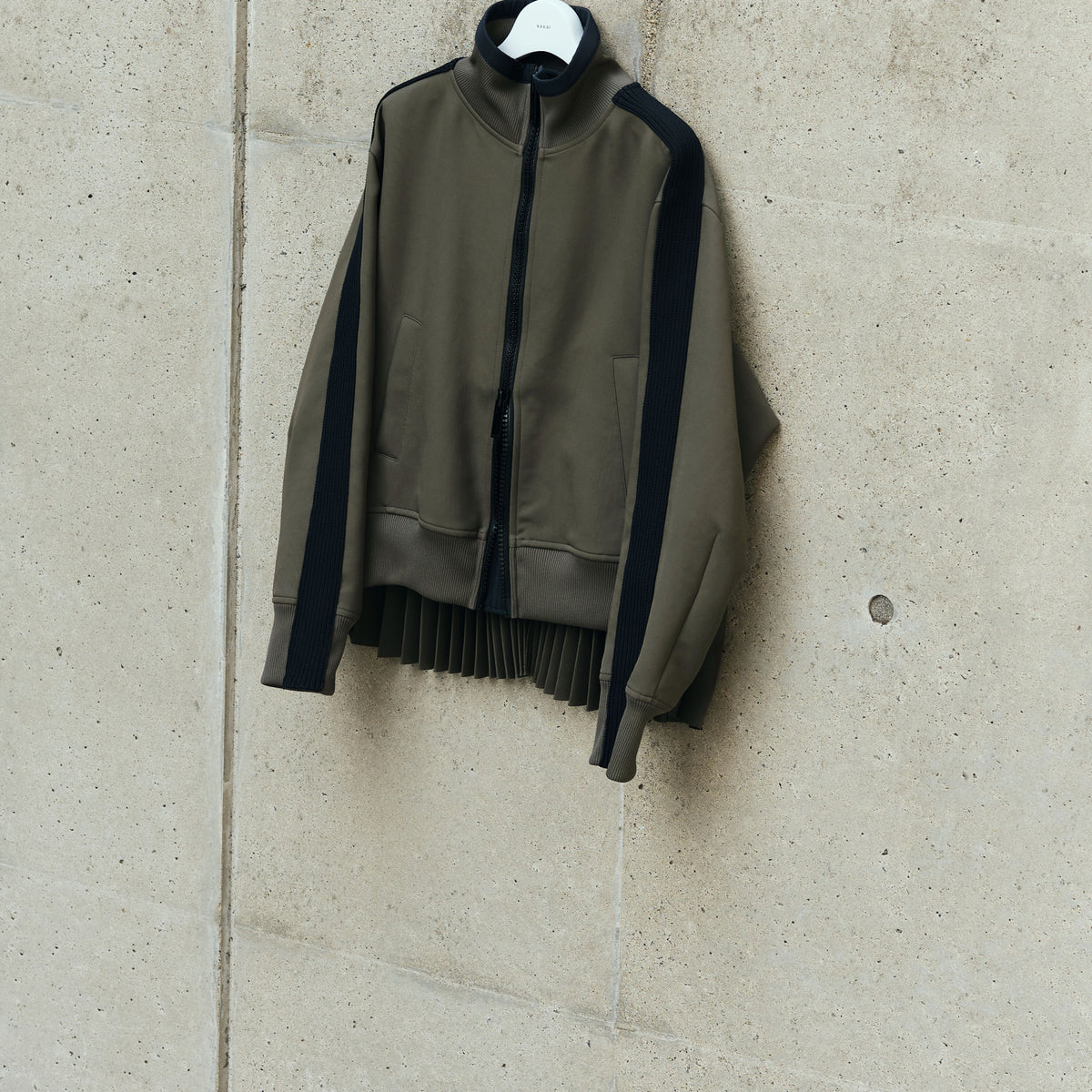 Matelasse Twill Blouson | sacai Official Store サカイ オフィシャル