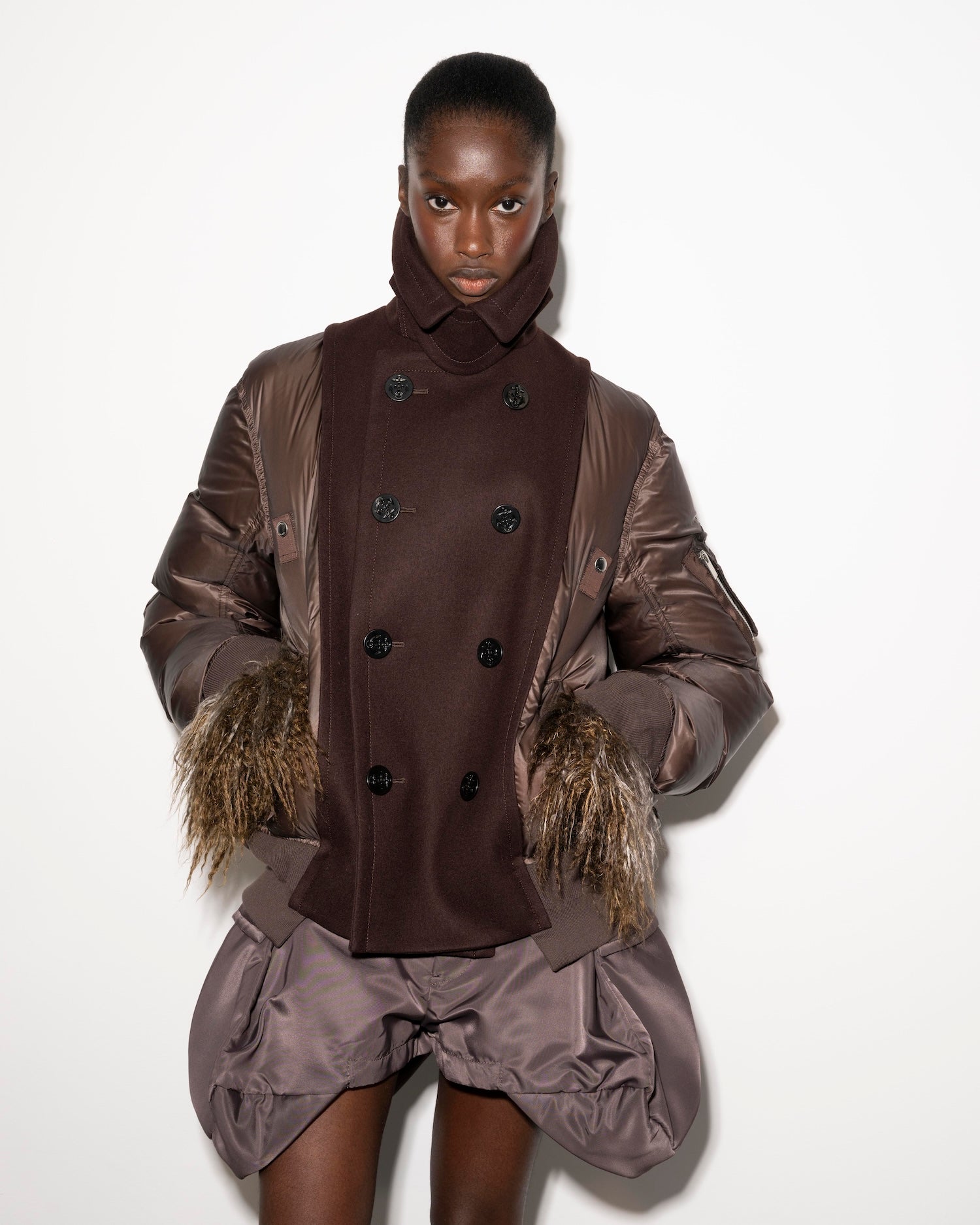 未着用新品ダク付き25最新作sacaiサカイプルオーバー サカイ(SACAI) - 2024-25年秋冬コレクション | SPUR
